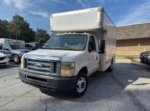 Used 2008 14 ' Box Truck for sale