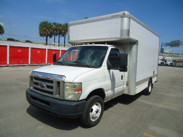 Used 2012 14 ' Box Truck for sale