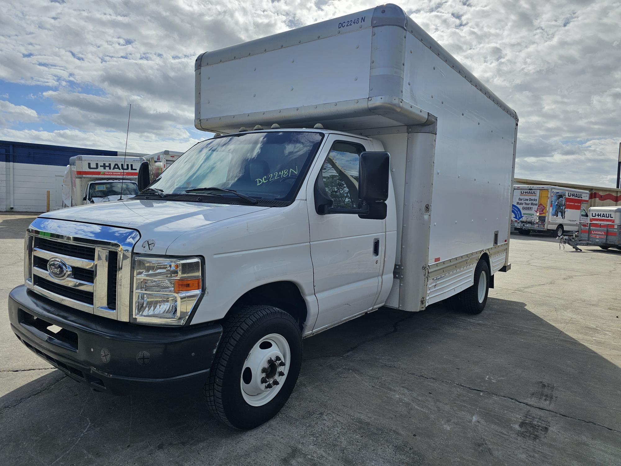 Used 2010 14 ' Box Truck for sale