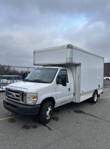 Used 2010 14 ' Box Truck for sale