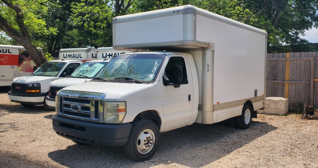 Used 2008 14 ' Box Truck for sale