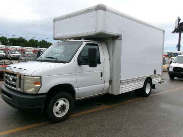 Used 2010 14 ' Box Truck for sale