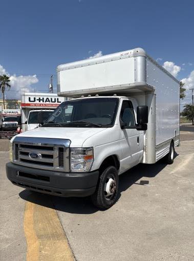 Used 2008 14 ' Box Truck for sale