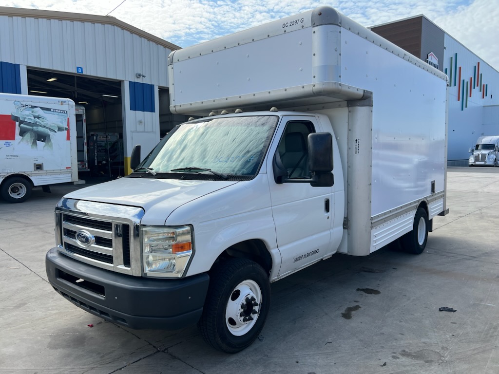 Used 2012 14 ' Box Truck for sale