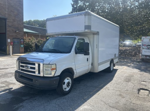 Used 2010 14 ' Box Truck for sale