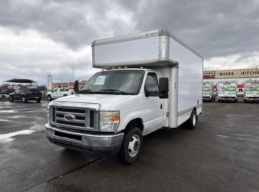Used 2010 14 ' Box Truck for sale