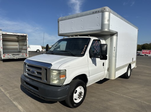 Used 2010 14 ' Box Truck for sale