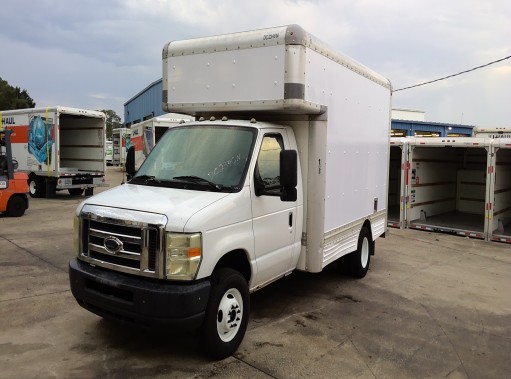 Used 2010 14 ' Box Truck for sale