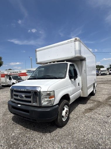 Used 2012 14 ' Box Truck for sale