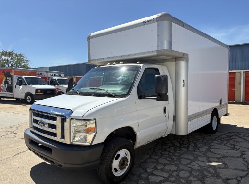 Used 2012 14 ' Box Truck for sale