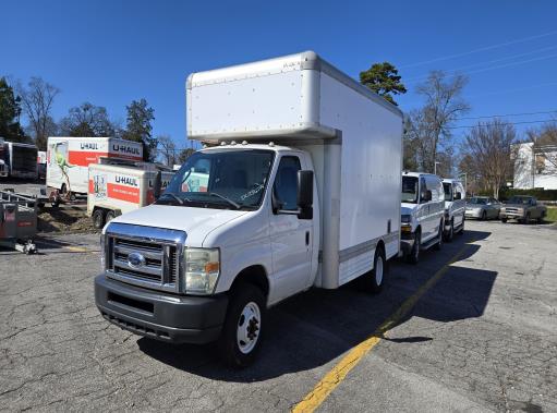 Used 2010 14 ' Box Truck for sale