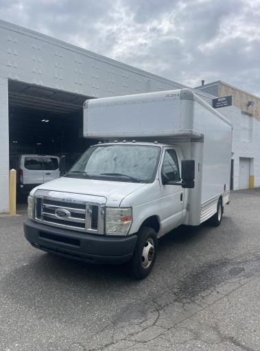 Used 2010 14 ' Box Truck for sale