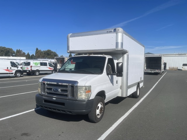 Used 2008 14 ' Box Truck for sale