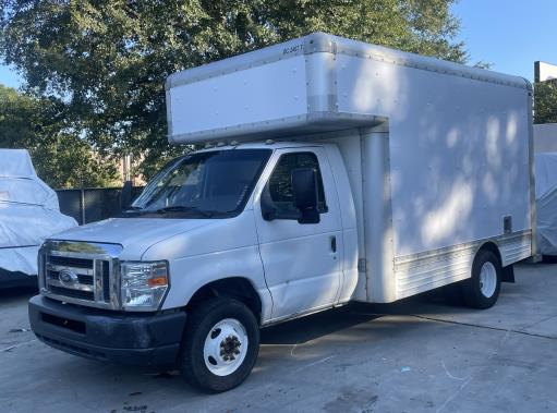 Used 2008 14 ' Box Truck for sale