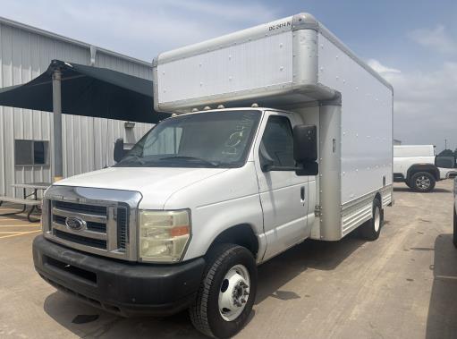 Used 2010 14 ' Box Truck for sale