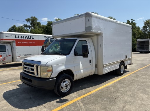 Used 2008 14 ' Box Truck for sale