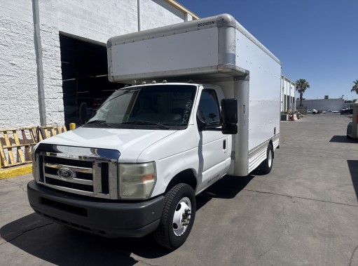 Used 2010 14 ' Box Truck for sale