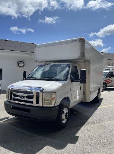 Used 2008 14 ' Box Truck for sale