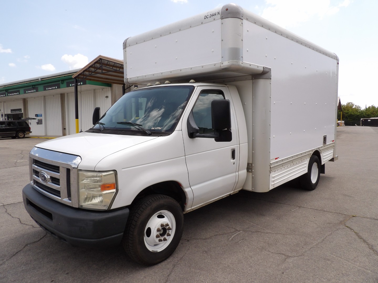 Used 2010 14 ' Box Truck for sale