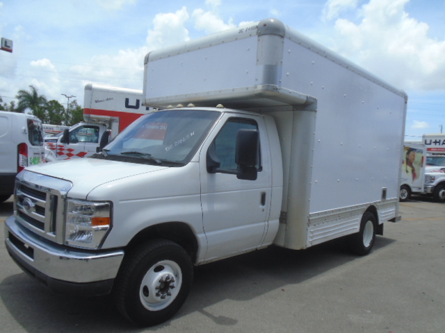 Used 2010 14 ' Box Truck for sale