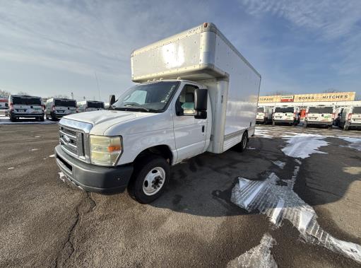 Used 2008 14 ' Box Truck for sale