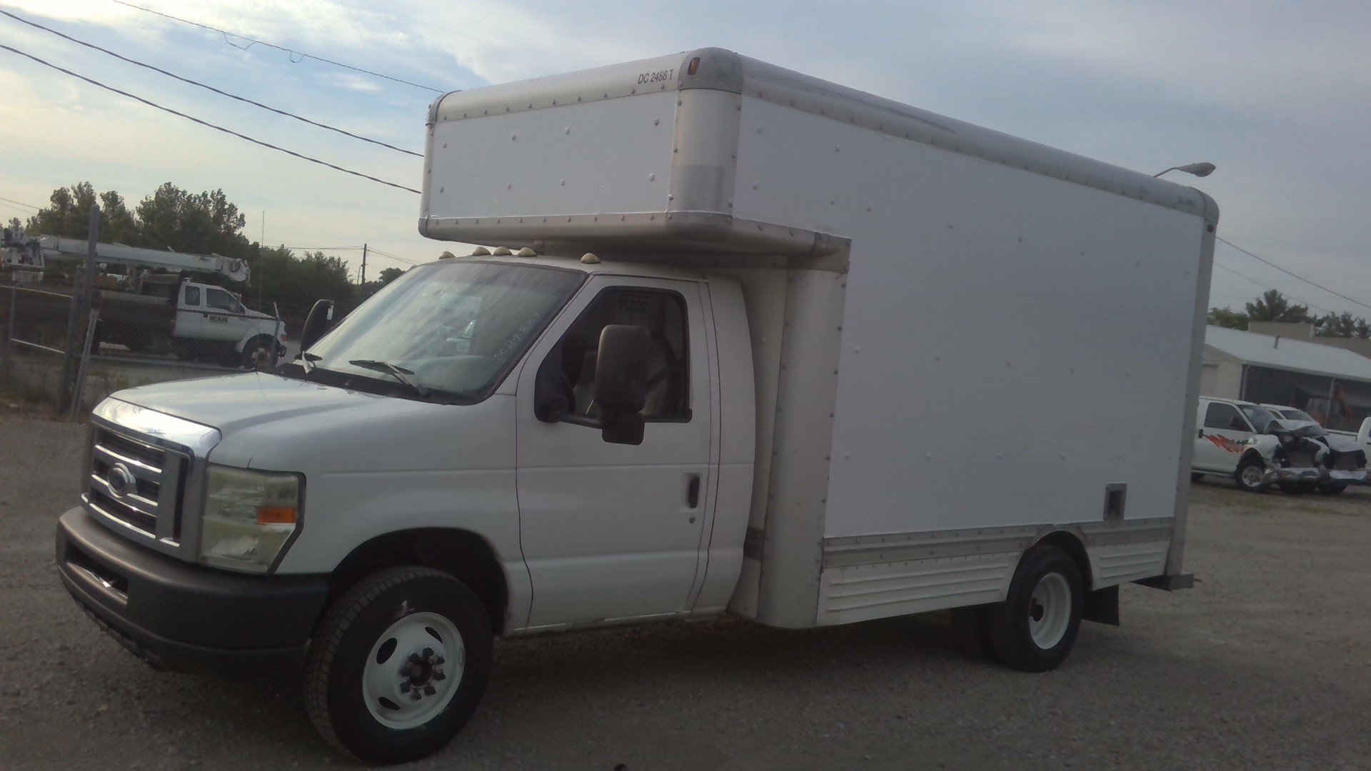 Used 2008 14 ' Box Truck for sale