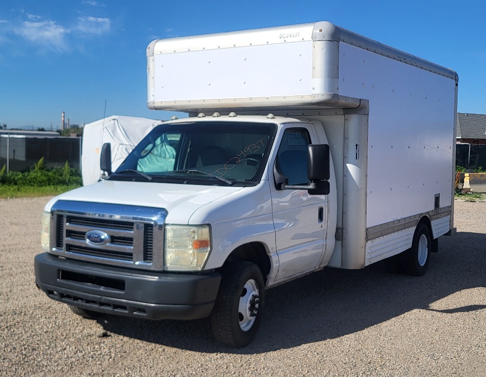 Used 2008 14 ' Box Truck for sale