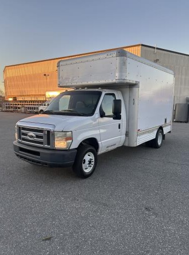 Used 2008 14 ' Box Truck for sale