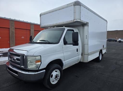 Used 2010 14 ' Box Truck for sale