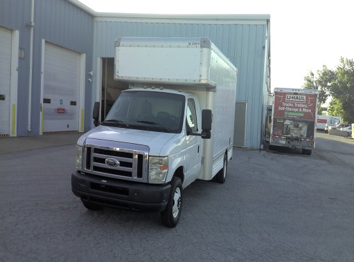 Used 2010 14 ' Box Truck for sale