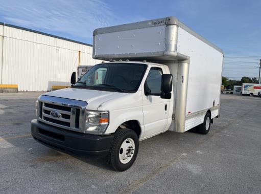 Used 2008 14 ' Box Truck for sale