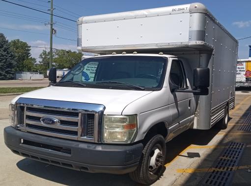 Used 2008 14 ' Box Truck for sale