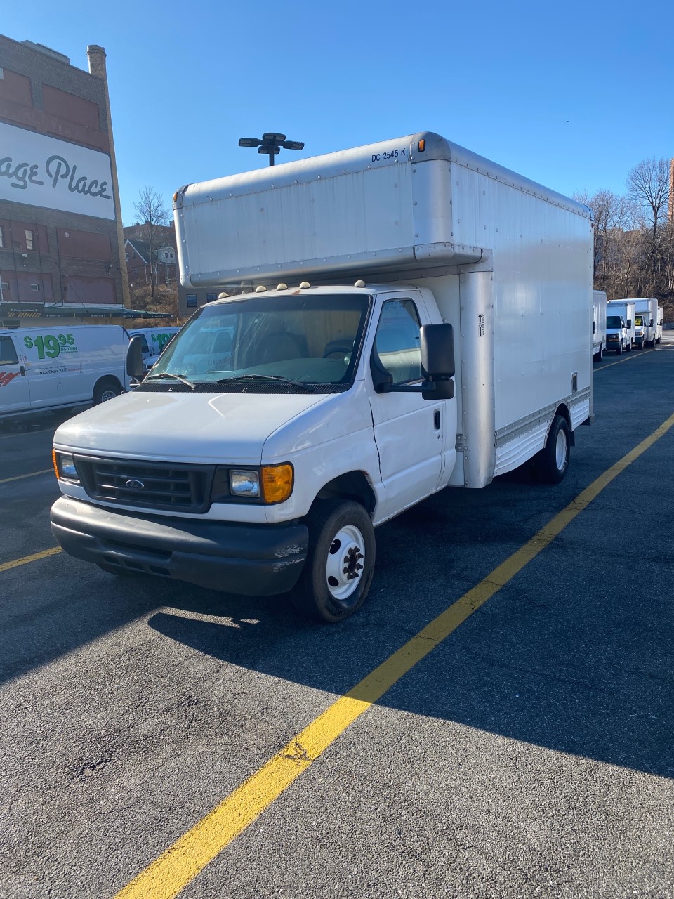 Used 2007 14 ' Box Truck for sale