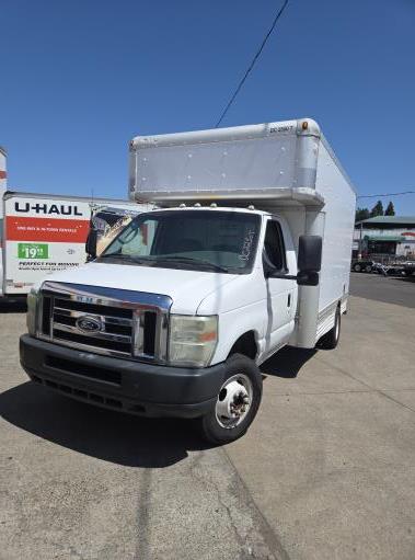 Used 2008 14 ' Box Truck for sale