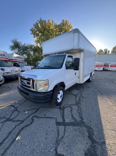 Used 2008 14 ' Box Truck for sale