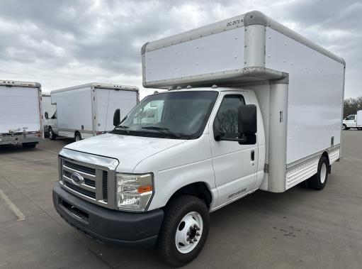 Used 2010 14 ' Box Truck for sale