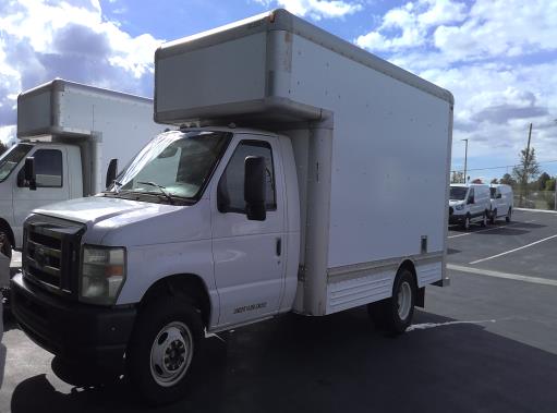 Used 2008 14 ' Box Truck for sale