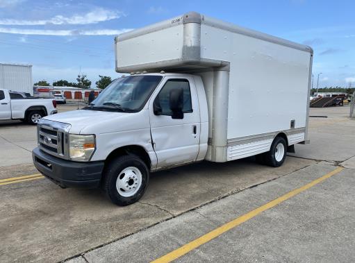 Used 2008 14 ' Box Truck for sale