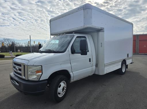 Used 2010 14 ' Box Truck for sale