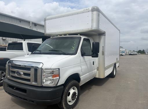 Used 2010 14 ' Box Truck for sale