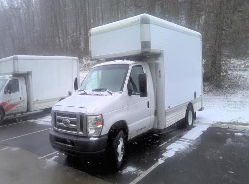 Used 2008 14 ' Box Truck for sale