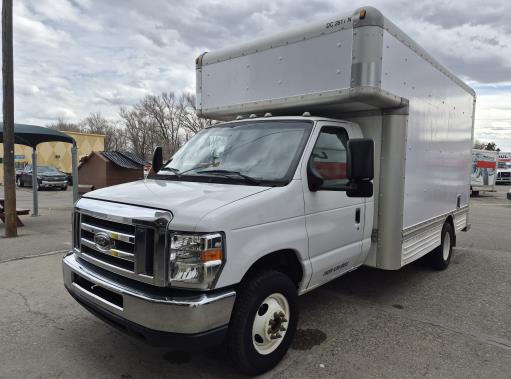 Used 2010 14 ' Box Truck for sale