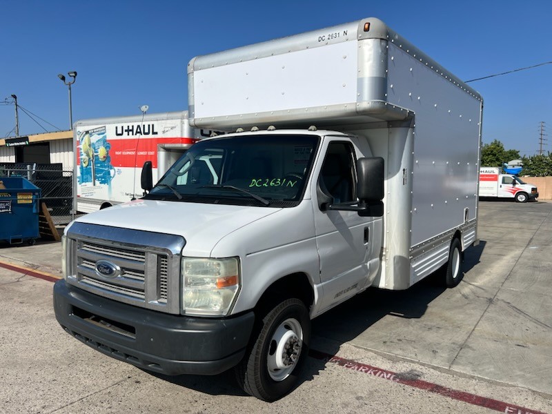 Used 2010 14 ' Box Truck for sale