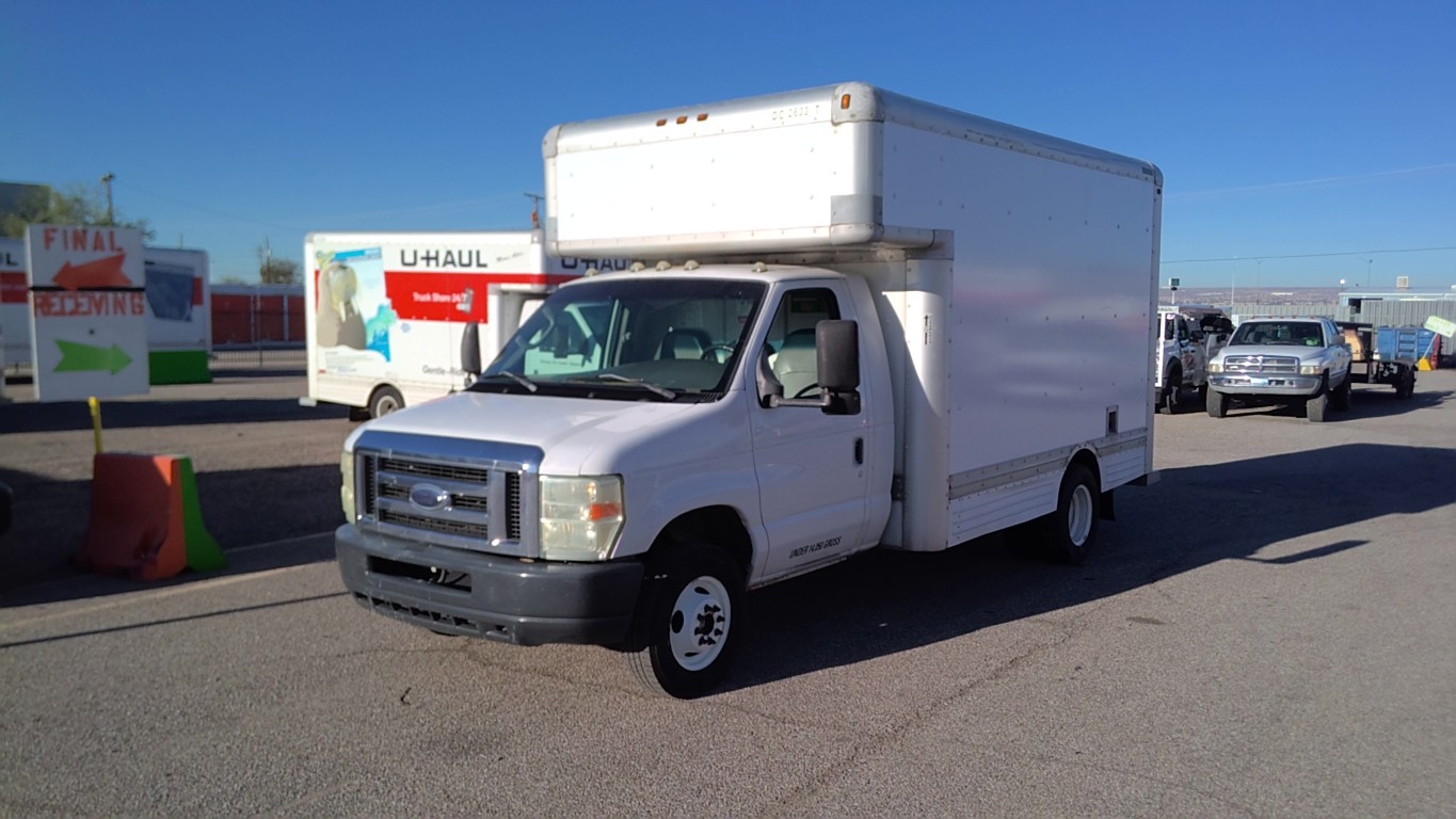 Used 2008 14 ' Box Truck for sale