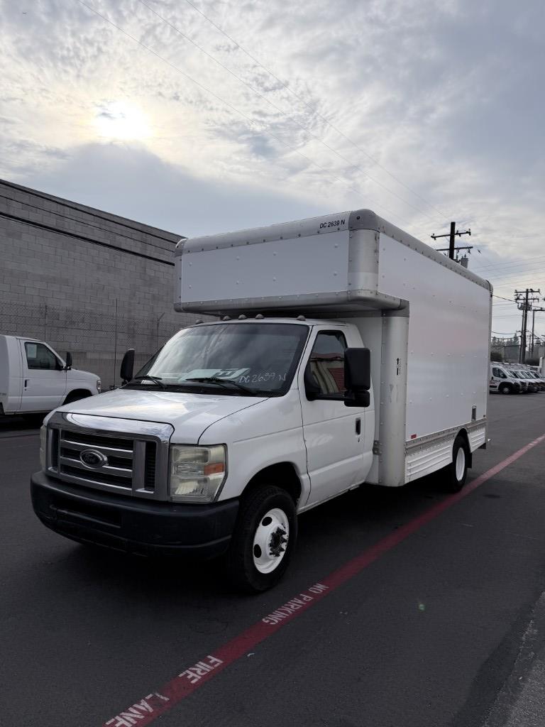 Used 2010 14 ' Box Truck for sale