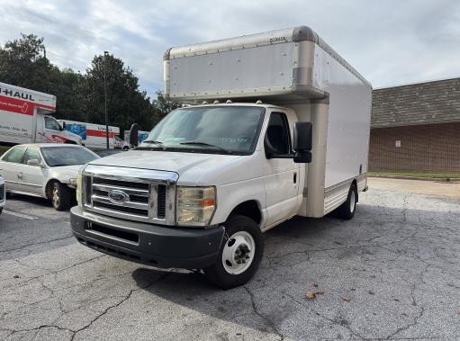Used 2010 14 ' Box Truck for sale