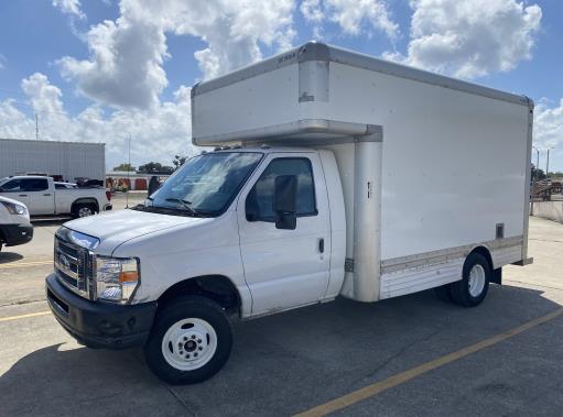 Used 2010 14 ' Box Truck for sale