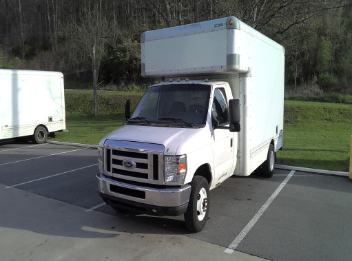 Used 2008 14 ' Box Truck for sale