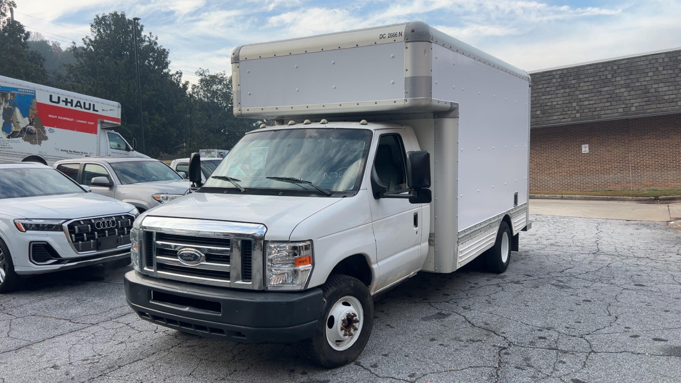 Used 2010 14 ' Box Truck for sale