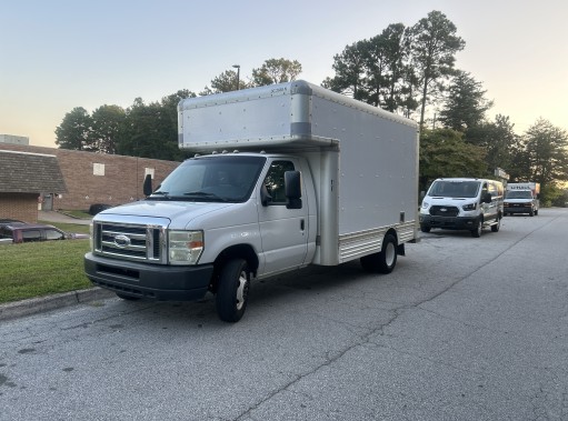 Used 2010 14 ' Box Truck for sale